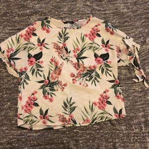 Floral tie sleeve top